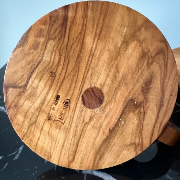 Pair of Wooden Candle Holders Made In Spain - Picture 11 of 11